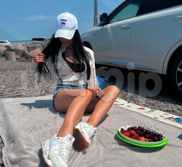 Проститутка Карина фото